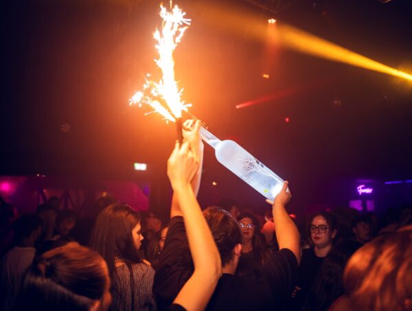 PHOTO MILLENIUM 1 DE LA GALLERIE MEILLEURE BOITE DE NUIT DE NORMANDIE - HONFLEUR PONT LEVEQUE LISIEUX DEAUVILLE TROUVILLE